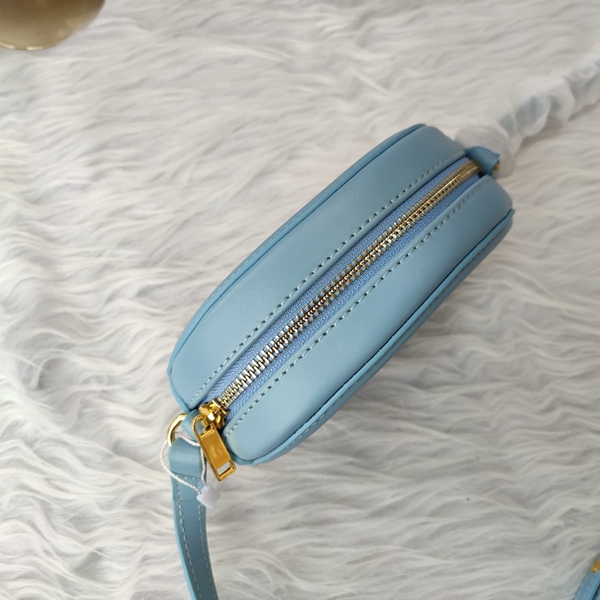 スーパーコピーブランドバッグ素材ディテール